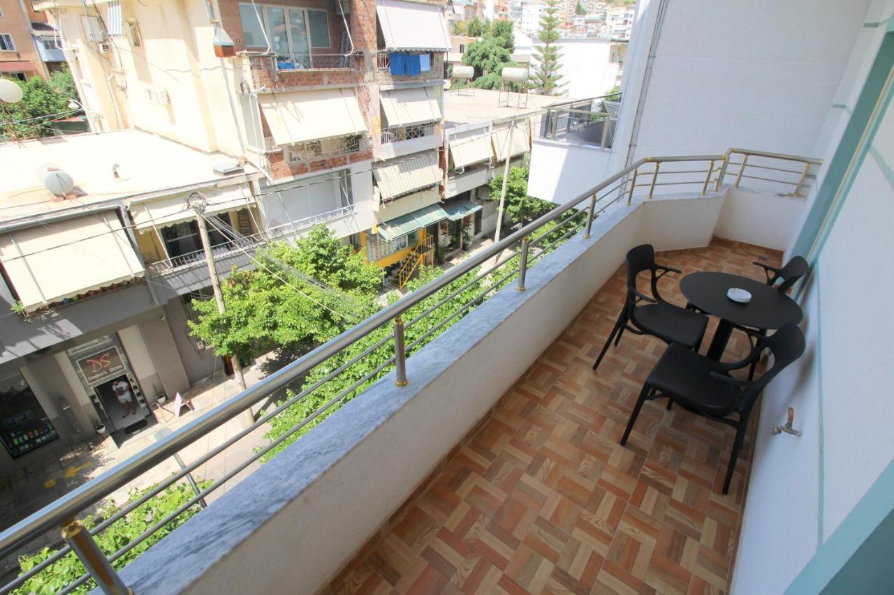 Doka Center Apartments Saranda Kültér fotó
