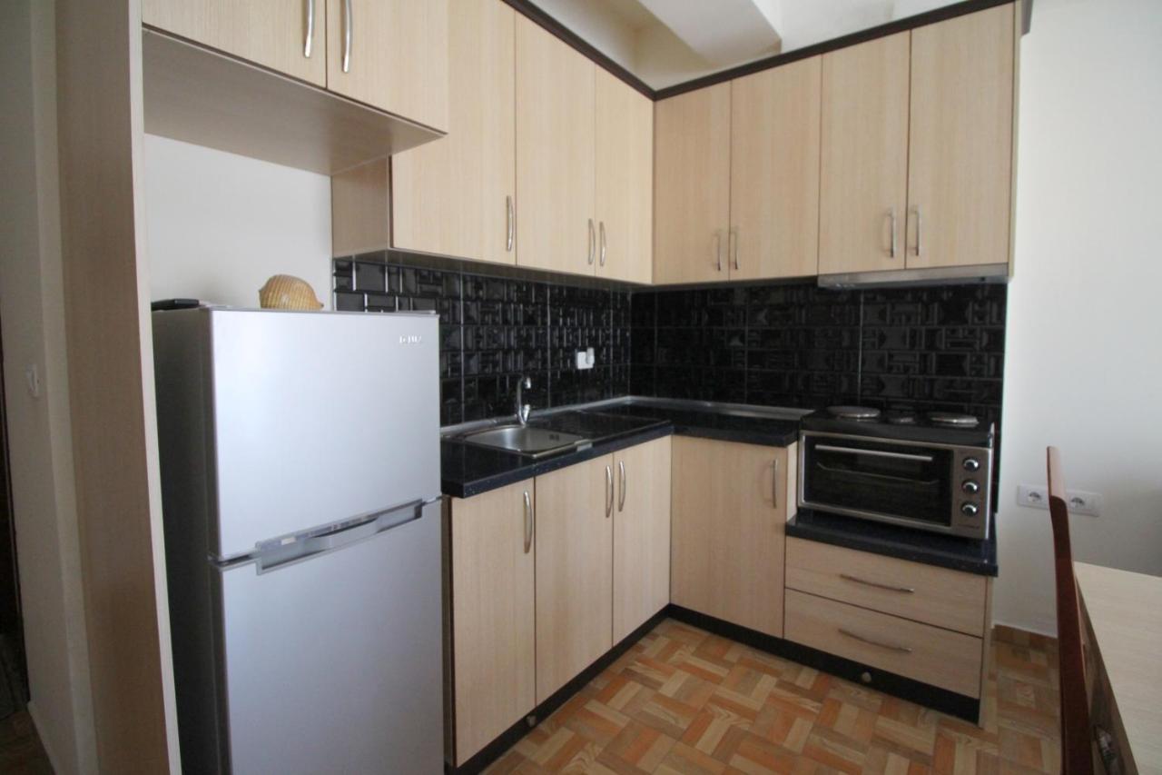 Doka Center Apartments Saranda Kültér fotó
