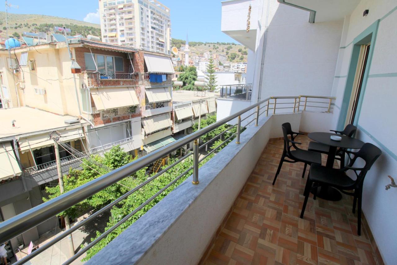 Doka Center Apartments Saranda Kültér fotó