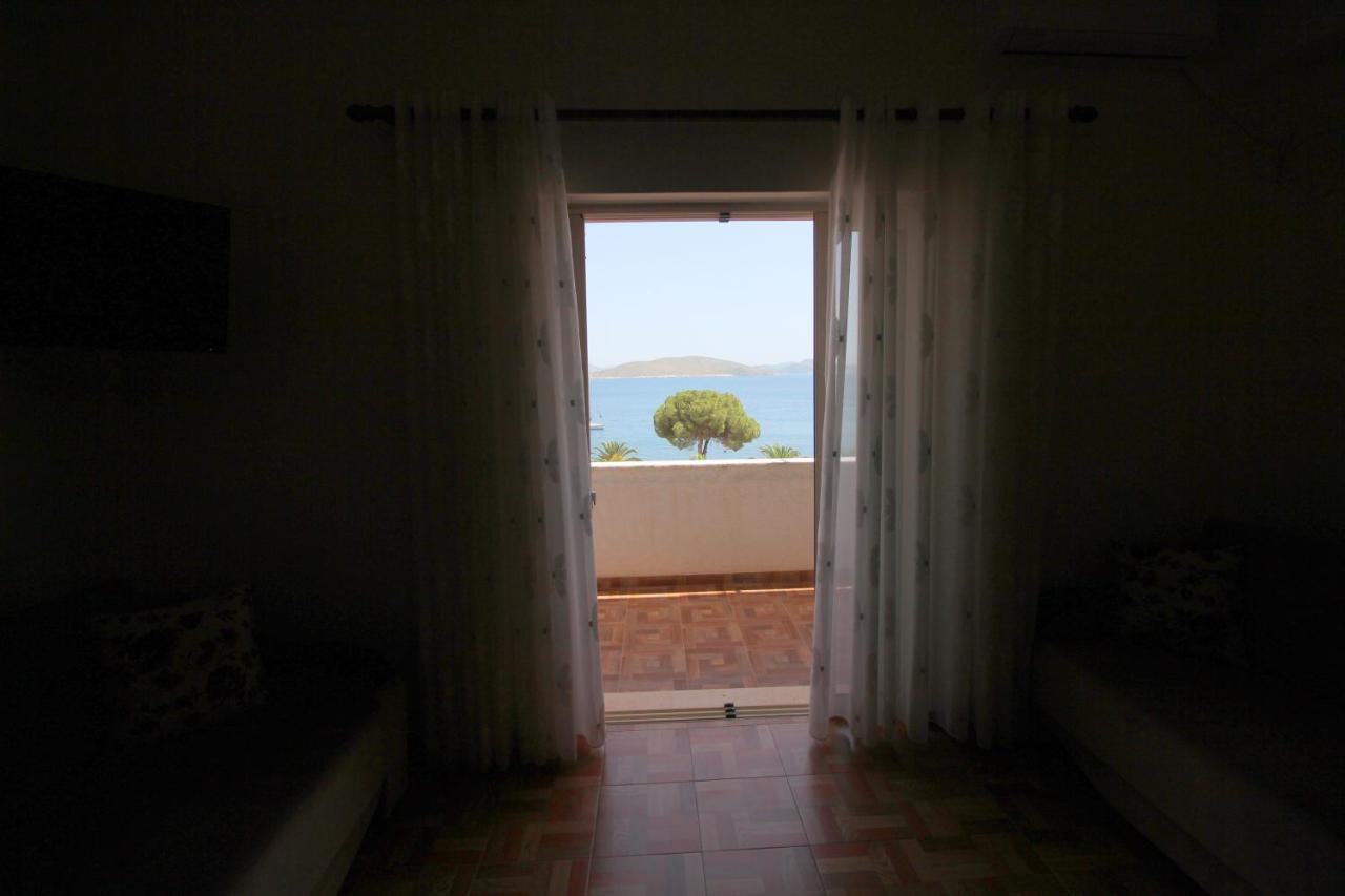 Doka Center Apartments Saranda Kültér fotó