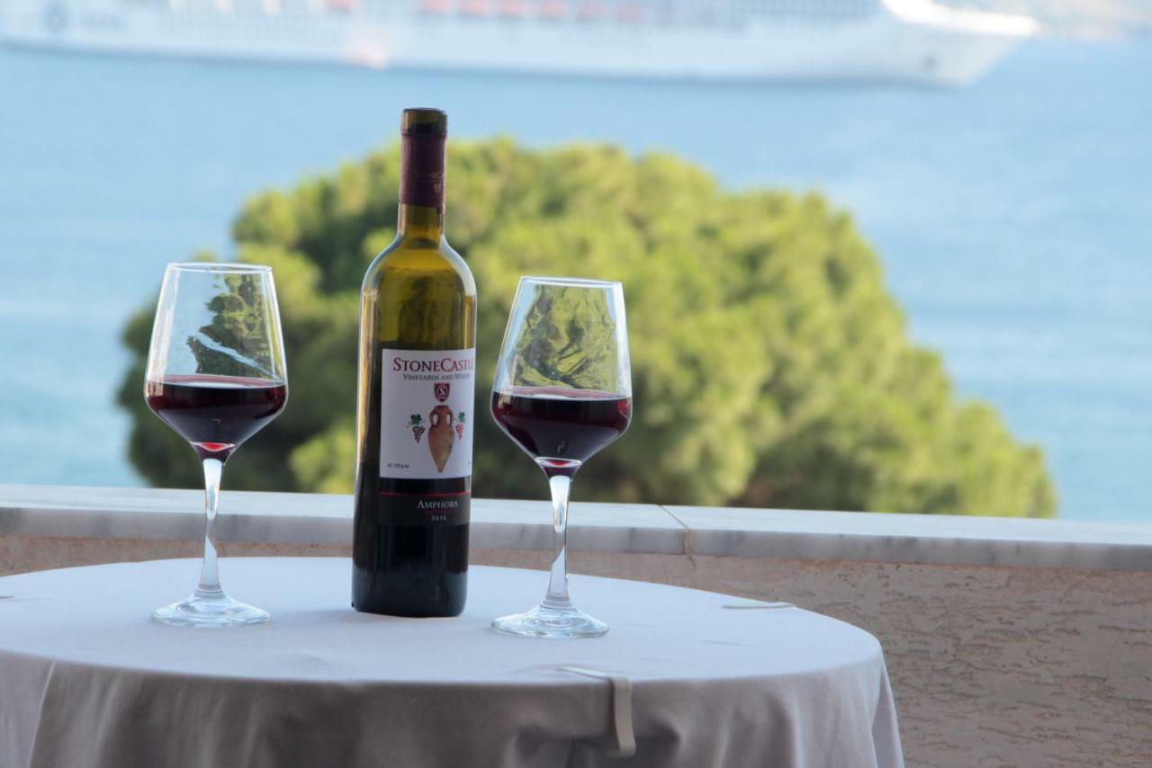 Doka Center Apartments Saranda Kültér fotó