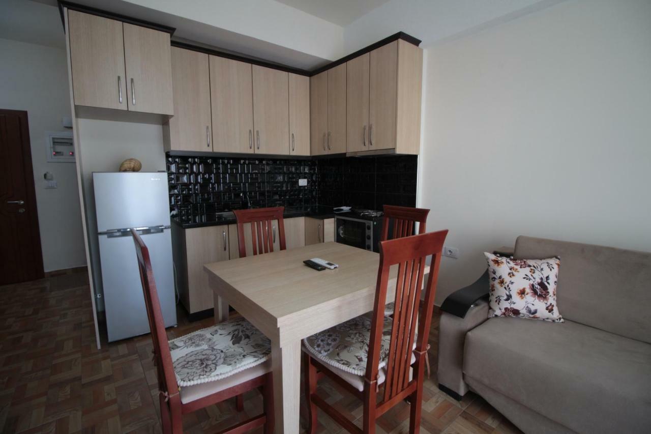 Doka Center Apartments Saranda Kültér fotó