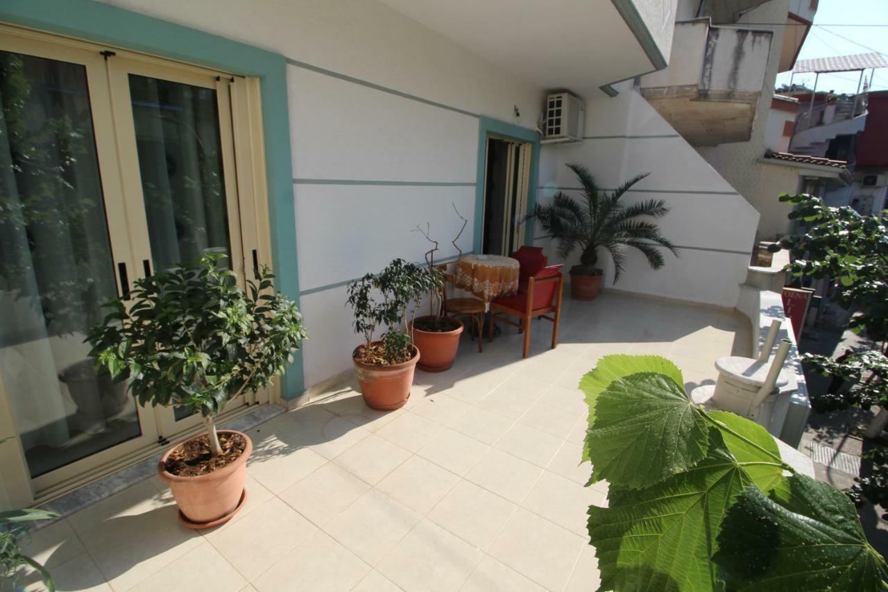 Doka Center Apartments Saranda Kültér fotó