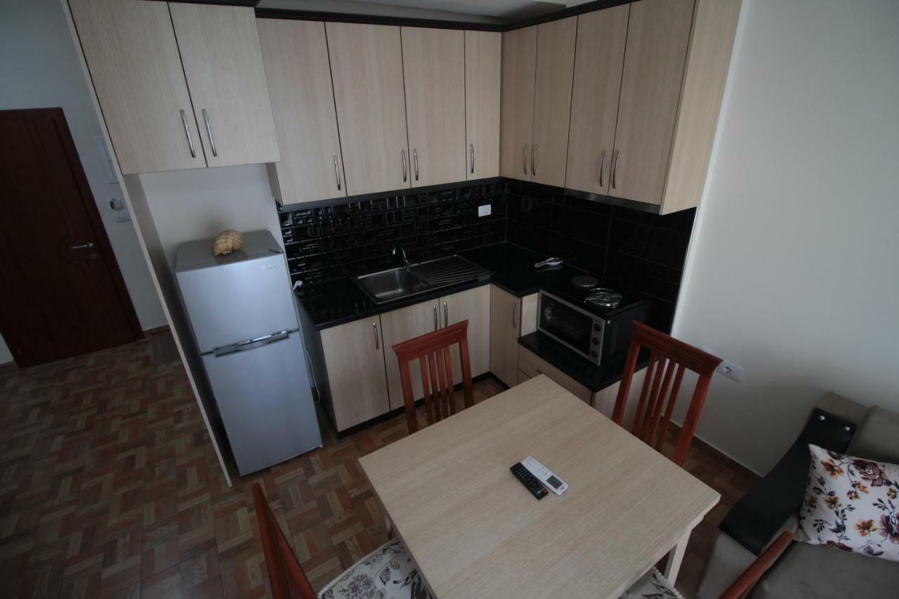 Doka Center Apartments Saranda Kültér fotó